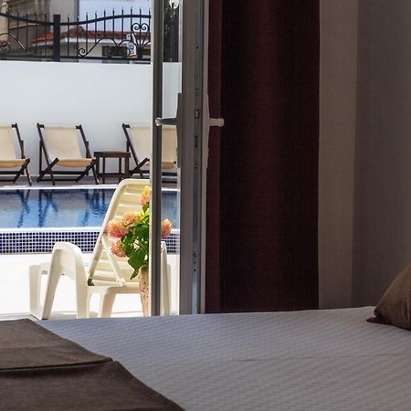 Hotel Akapulco ซูโตมอเร ภายนอก รูปภาพ