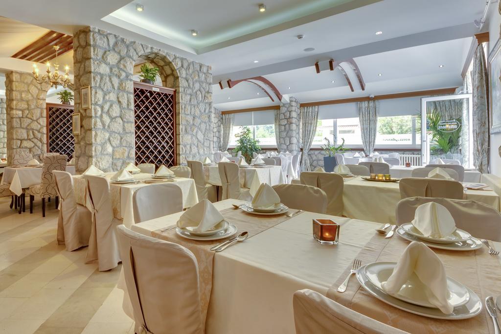 Hotel Akapulco ซูโตมอเร ภายนอก รูปภาพ