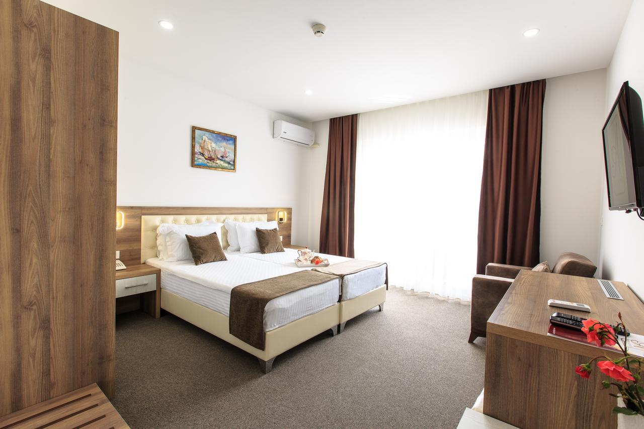 Hotel Akapulco ซูโตมอเร ภายนอก รูปภาพ